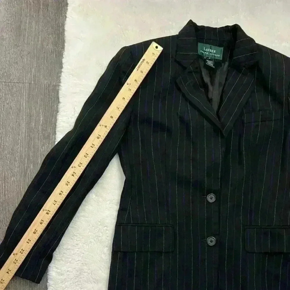 Vintage 90s Ralph Lauren Pinstripe Wool Blazer 4 Preppy Old Money Equestrian - Picture 9 of 15